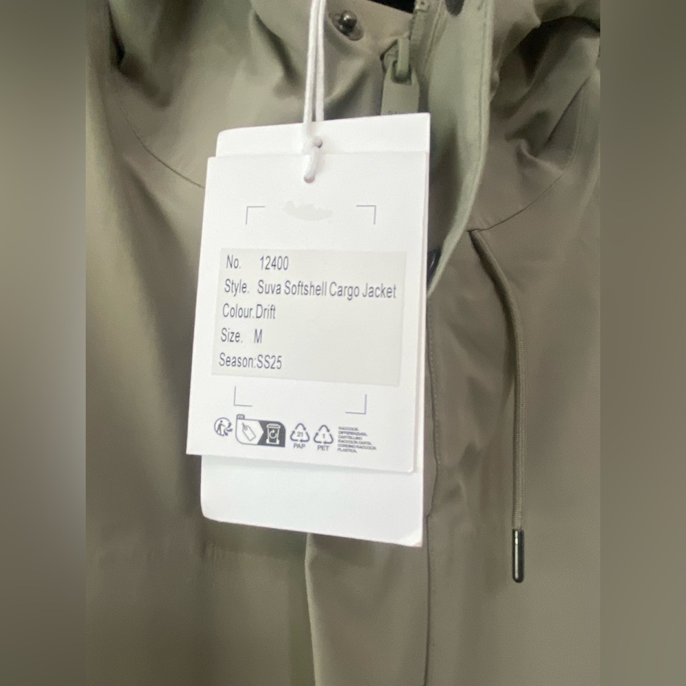 Rains Mens/Unisex Suva Softshell Cargo Raincoat Driftwood Sz M  Retails 200+ - Picture 3 of 10